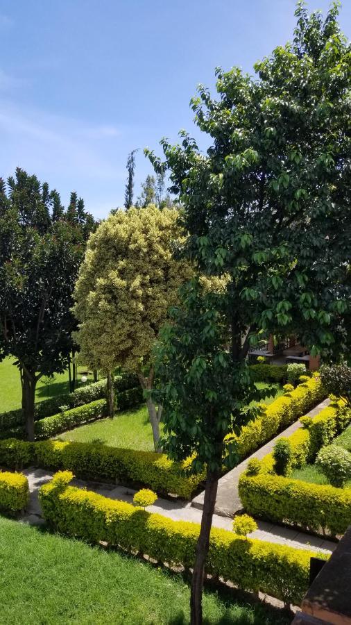Отель Mataman Gardens Найваша Экстерьер фото